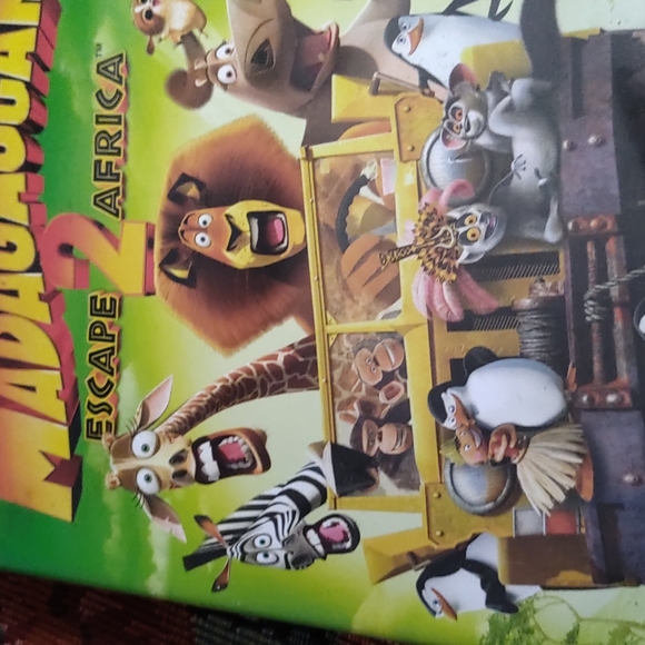 Madagascar Escape 2 Africa DVD movie. reduced - Picture 2 of 7